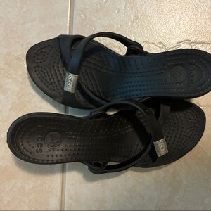 CROCS Black Strappy Sandals
